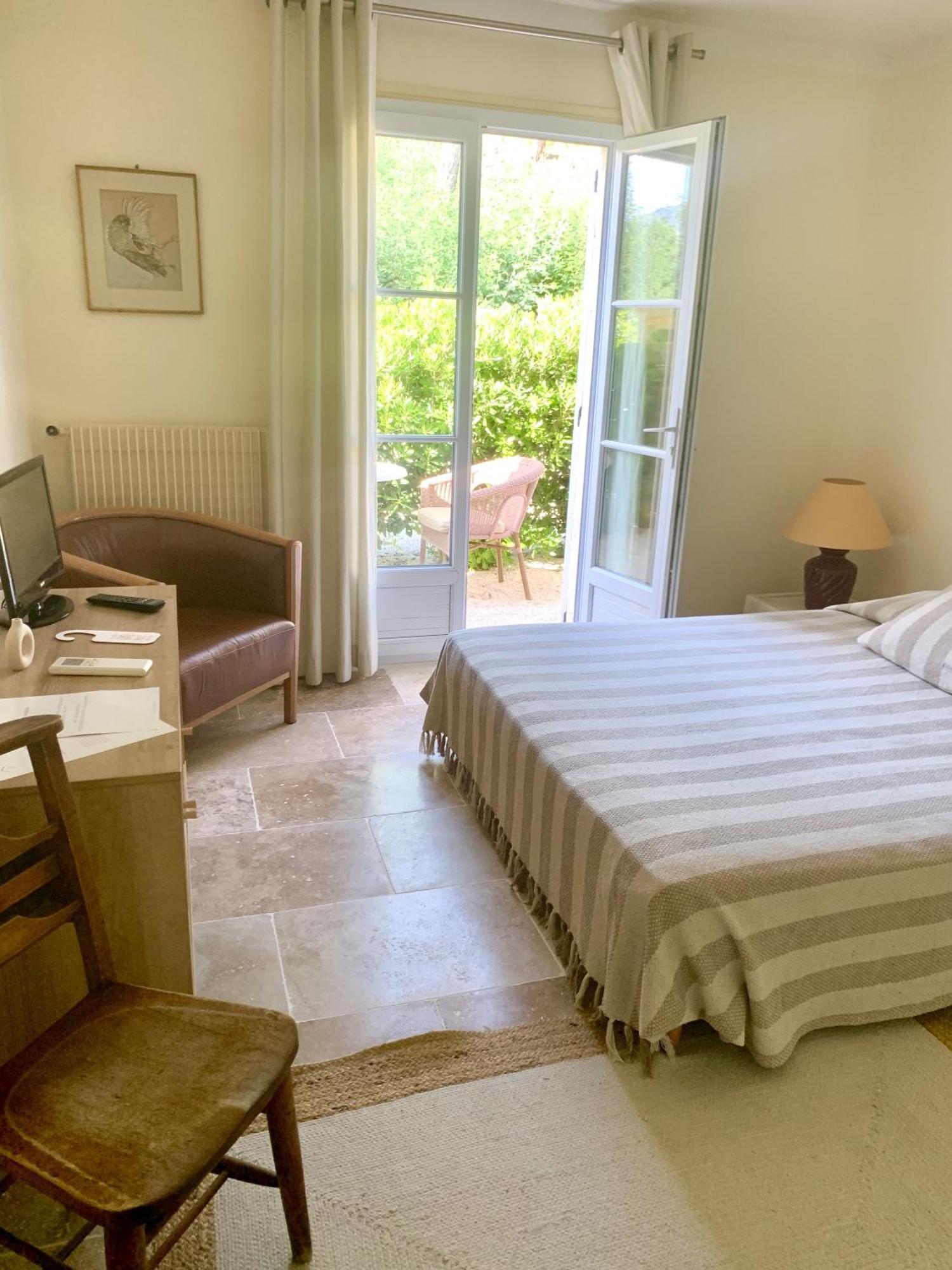 Hotel La Boulangerie Grimaud Room photo